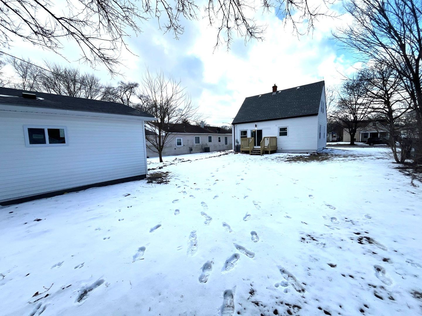 17855 Walter Street Lansing, IL 60438 - Photo 15 of 16