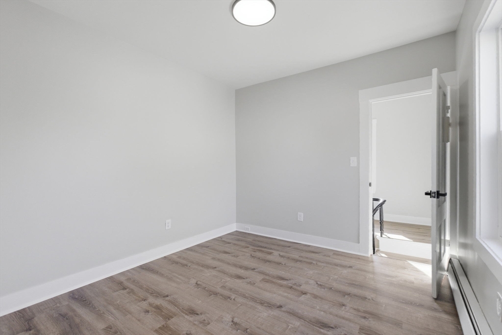 7 Myrtle Street Middleboro, MA 02346 - Photo 13 of 21