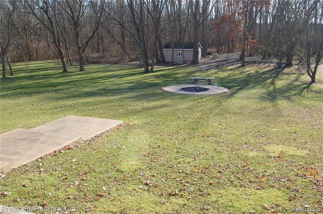 49253 Hanford Road Canton, MI 48187 - Photo 27 of 33 Backyard
