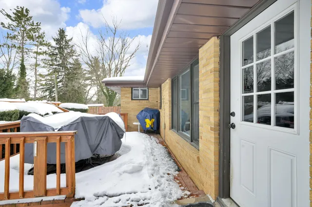 $257,000 | 117 North Fairview Avenue, Niles, MI 49120