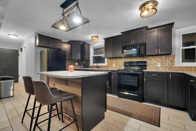 $257,000 | 117 North Fairview Avenue, Niles, MI 49120