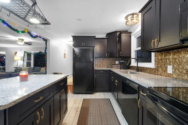 $257,000 | 117 North Fairview Avenue, Niles, MI 49120