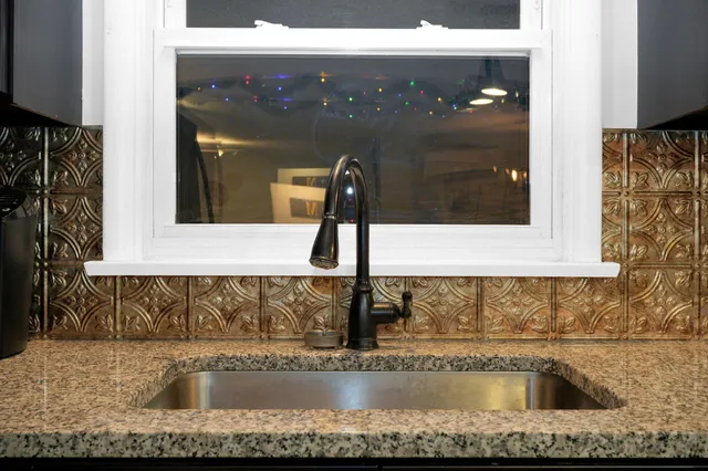 $257,000 | 117 North Fairview Avenue, Niles, MI 49120