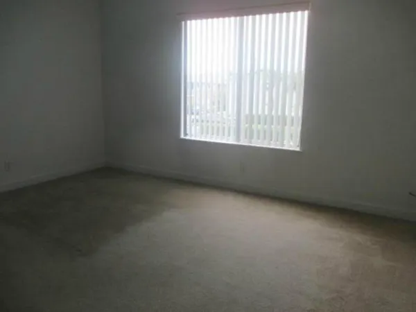 $1,700 | 1501 Crescent Circle, Unit C20, Lake Park, FL 33403