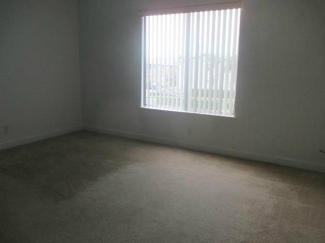 1501 Crescent Circle, Unit C20 Lake Park, FL 33403 - Photo 8 of 9 Lots of light