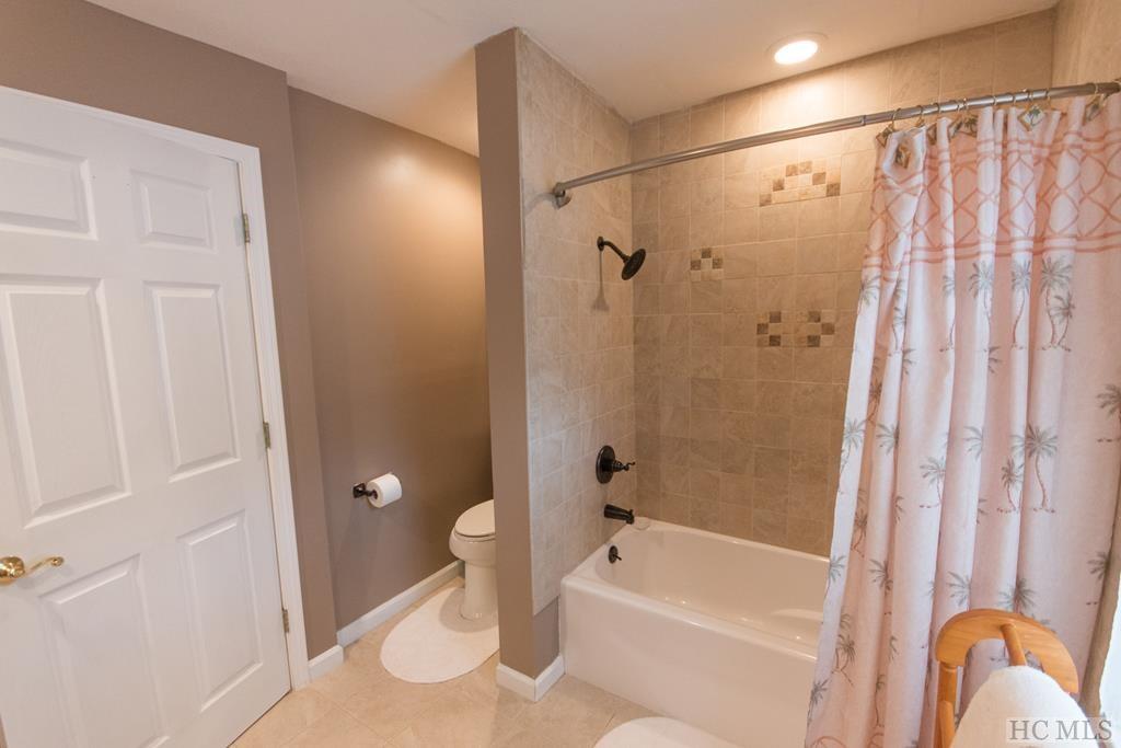 4525 Tessentee Road Franklin, NC 28734 - Photo 46 of 72 Gallery Image 46