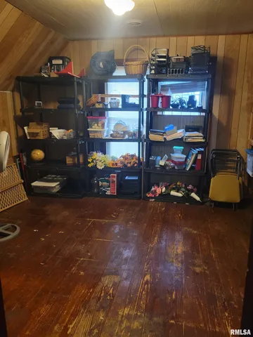 $115,000 | 394 East Hurst Street, Bushnell, IL 61422