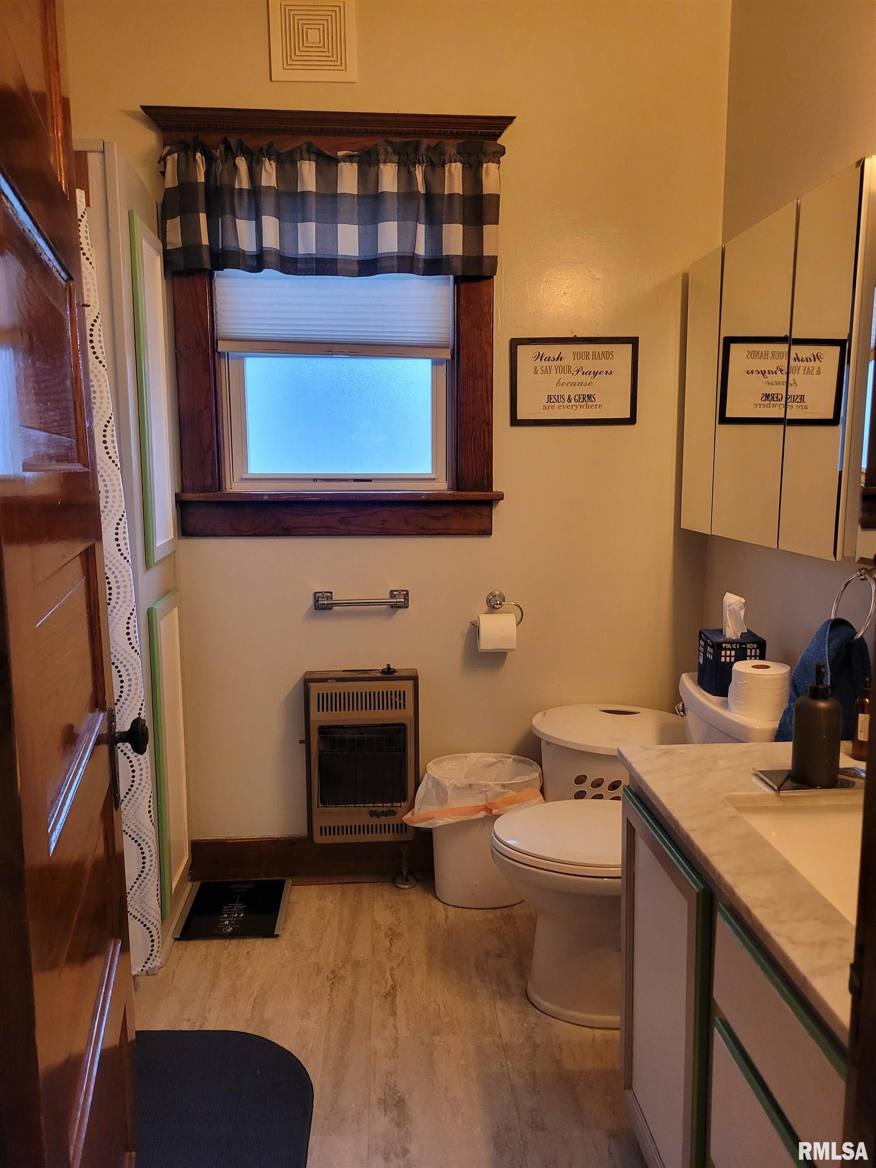 394 East Hurst Street Bushnell, IL 61422 - Photo 14 of 24