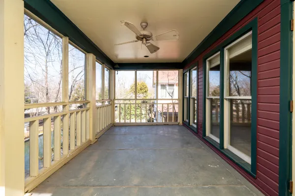 $699,000 | 805 Harbor Isle Circle West, Memphis, TN 38103