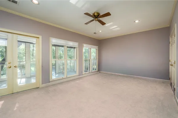 $699,000 | 805 Harbor Isle Circle West, Memphis, TN 38103
