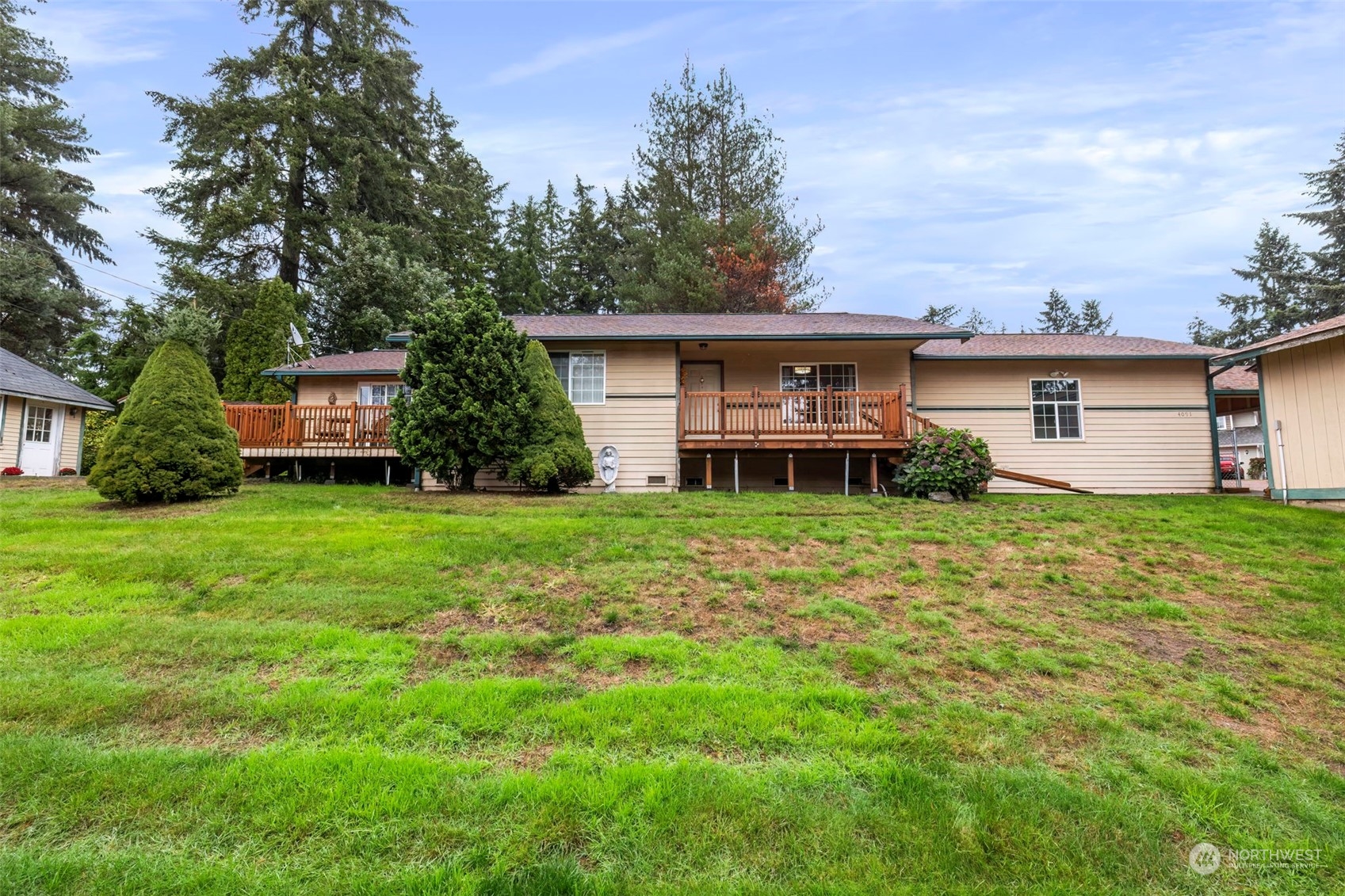 4091 Harris Road Southeast Port Orchard, WA 98366 - Photo 1 of 37 Gallery Image 1