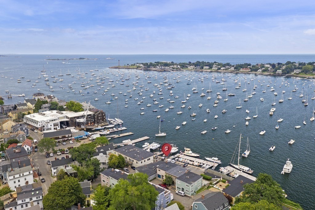 7 Mariners Lane Marblehead, MA 01945 - Photo 23 of 29 Gallery Image 23