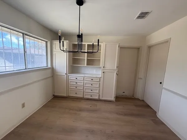 $2,495 | 6410 Clearlake Circle, Corpus Christi, TX 78413