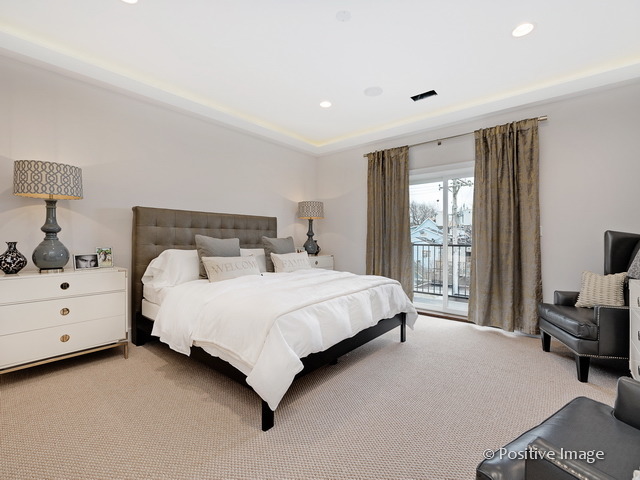 2441 West Irving Park Road, Unit 3E Chicago, IL 60618 - Photo 8 of 16