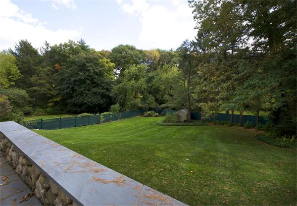 39 Windsor Road Wellesley, MA 02481 - Photo 8 of 23 a view of a park with large trees