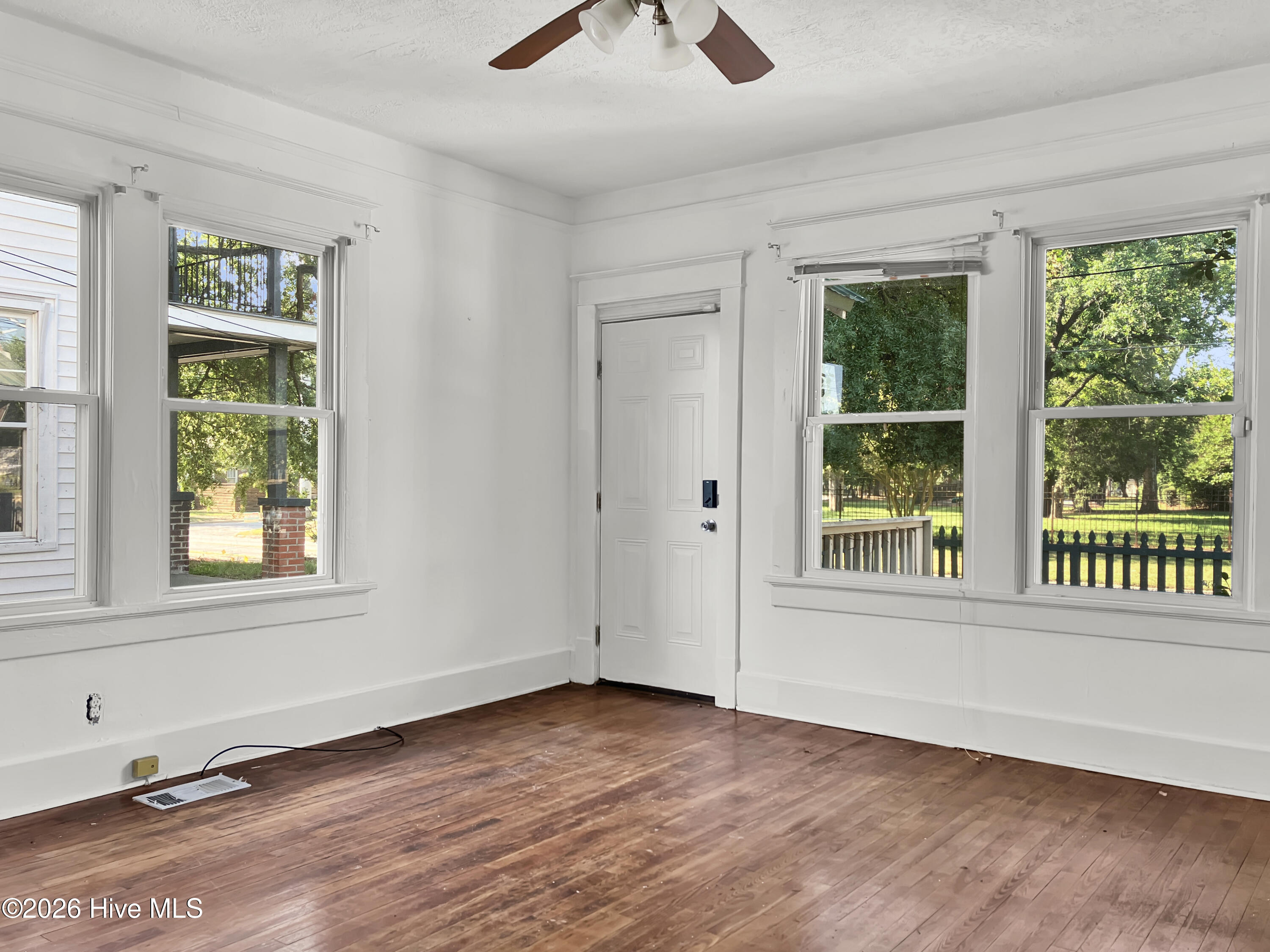 2407 Wrightsboro Road, Unit B Augusta, GA 30904 - Photo 4 of 12 0aa764bceccadd4bbd9619daa6b40b8124e76af7
