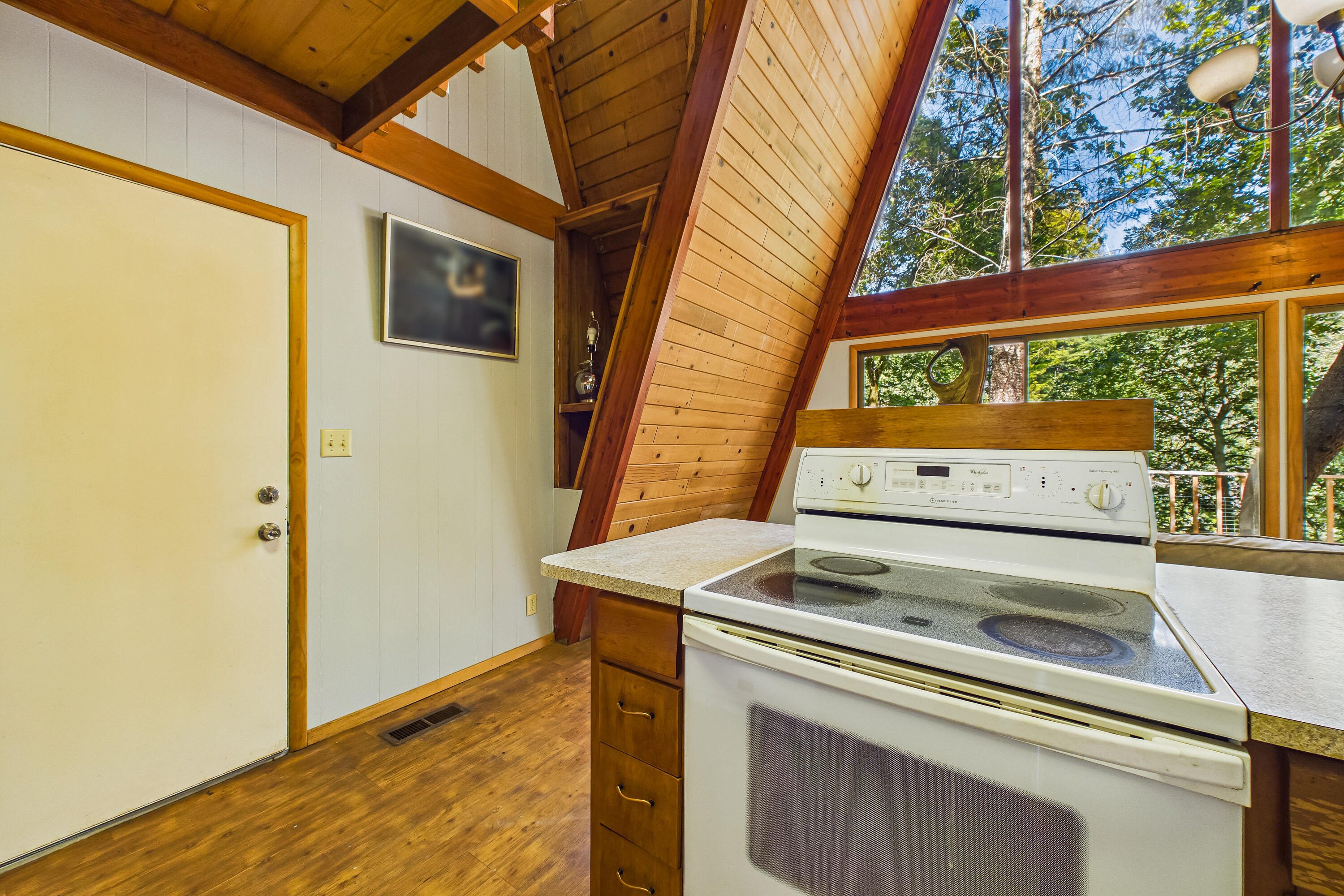 290 Green House Road Whitethorn, CA 95589 - Photo 36 of 73