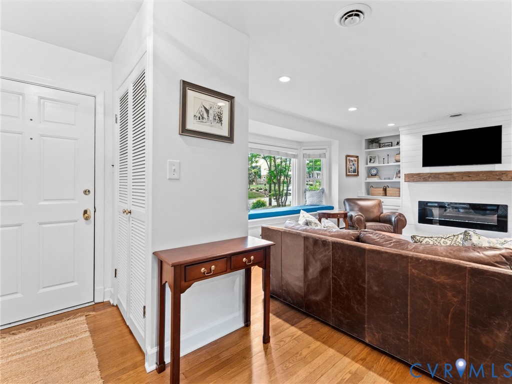 8516 Academy Road Henrico, VA 23229 - Photo 3 of 40 Gallery Image 3