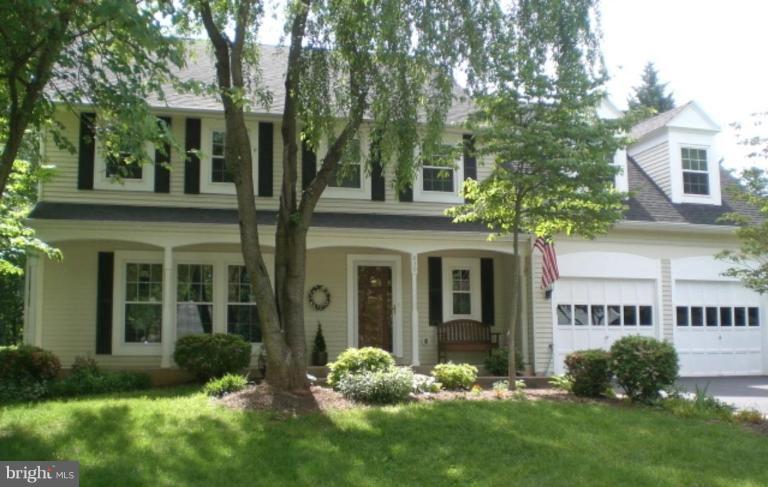 830 Potomac Ridge Court Sterling, VA 20164 - Photo 1 of 16 Welcome