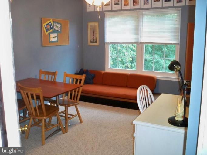 830 Potomac Ridge Court Sterling, VA 20164 - Photo 14 of 16 Upper bedroom