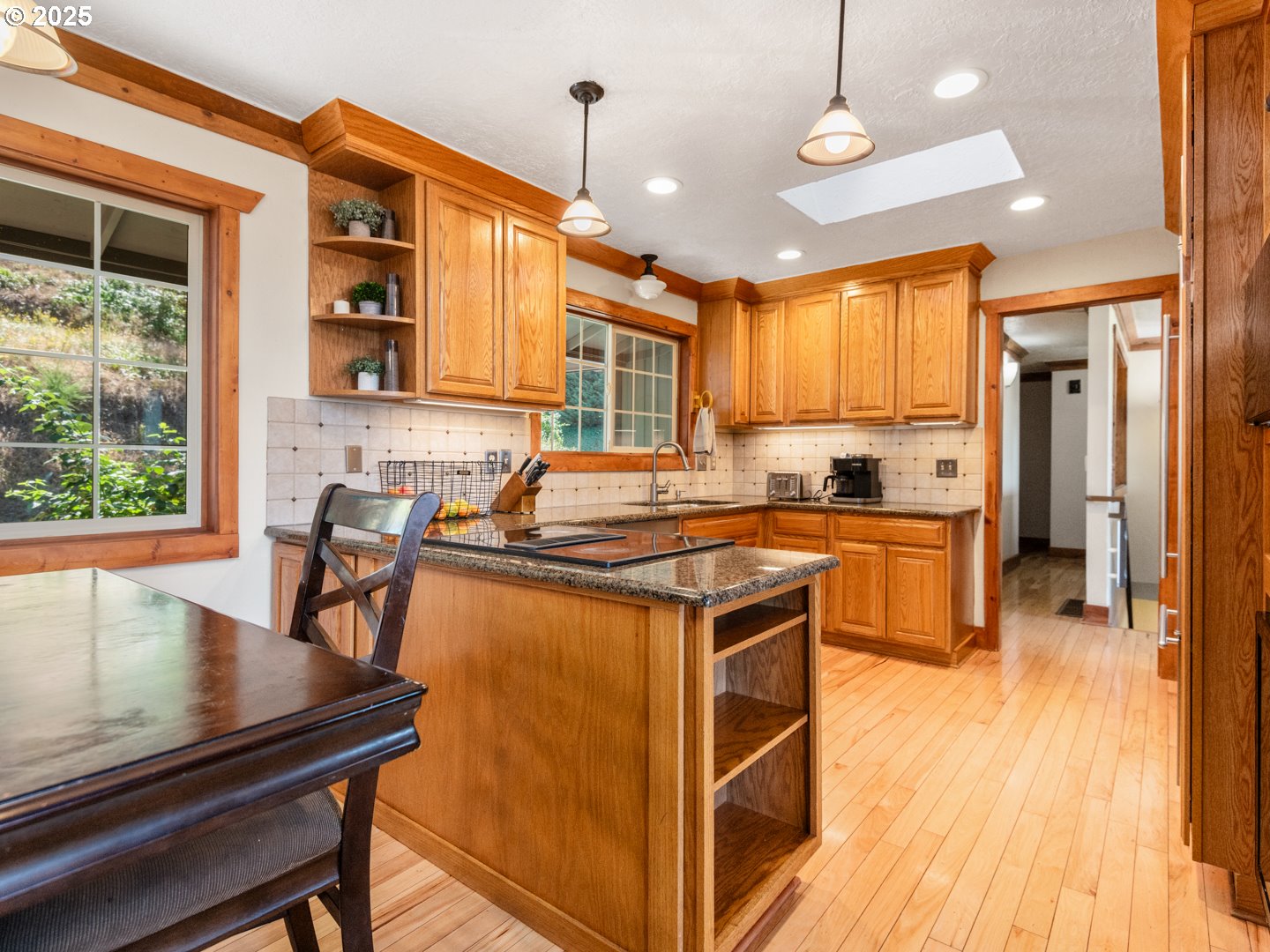 28282 Southwest Mountain Road West Linn, OR 97068 - Photo 16 of 45 Deck