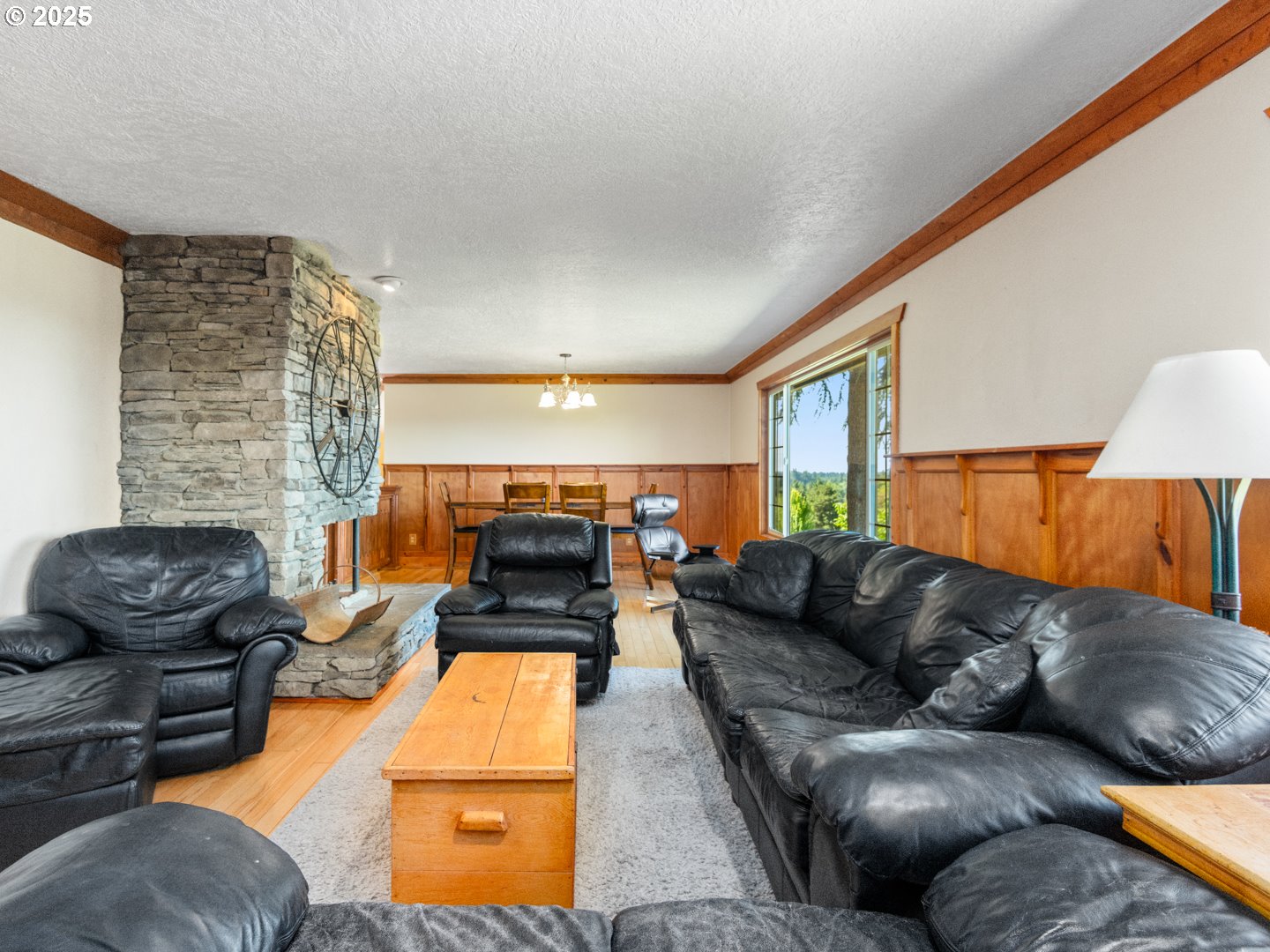 28282 Southwest Mountain Road West Linn, OR 97068 - Photo 20 of 45 Bathroom