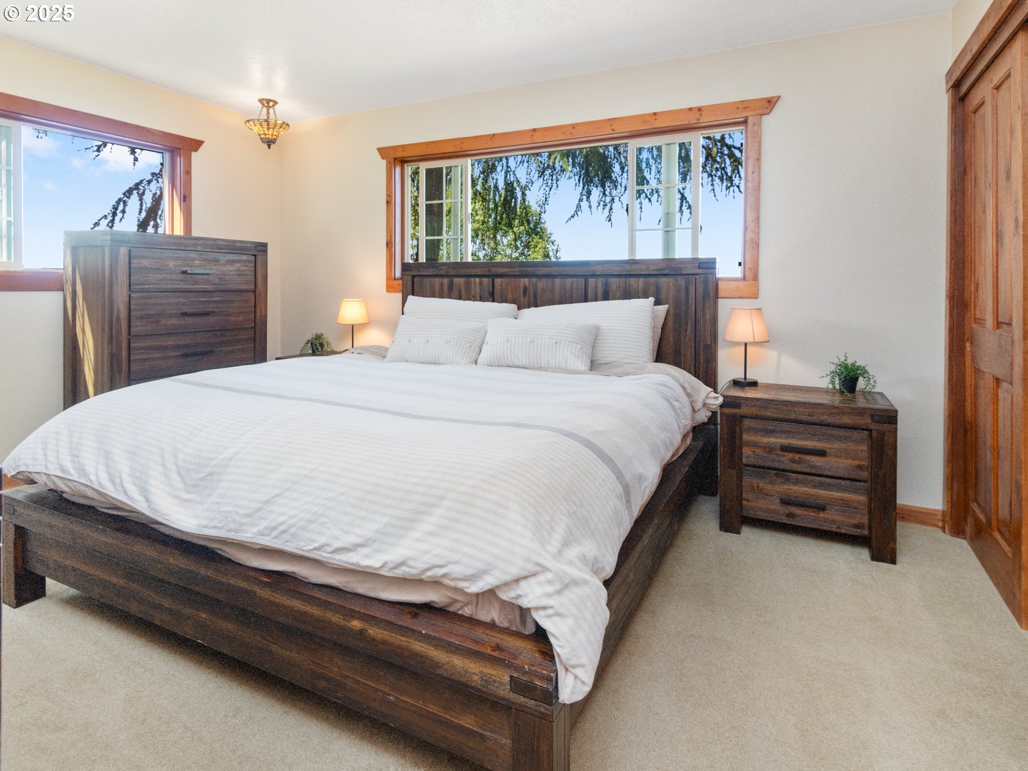 28282 Southwest Mountain Road West Linn, OR 97068 - Photo 25 of 45 Bathroom