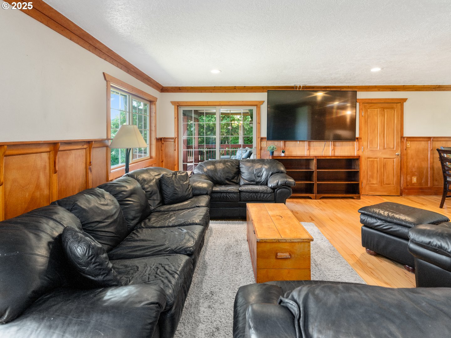 28282 Southwest Mountain Road West Linn, OR 97068 - Photo 10 of 45