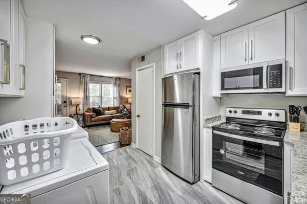 $2,400 | 2858 Rosehill Street, Unit 5, Austell, GA 30106