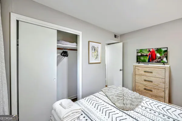 $2,400 | 2858 Rosehill Street, Unit 5, Austell, GA 30106