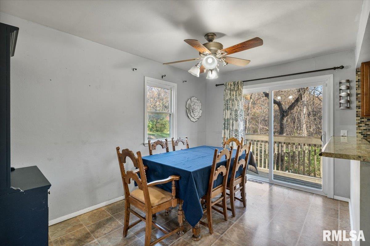 337 5th St Court Silvis, IL 61282 - Photo 22 of 42