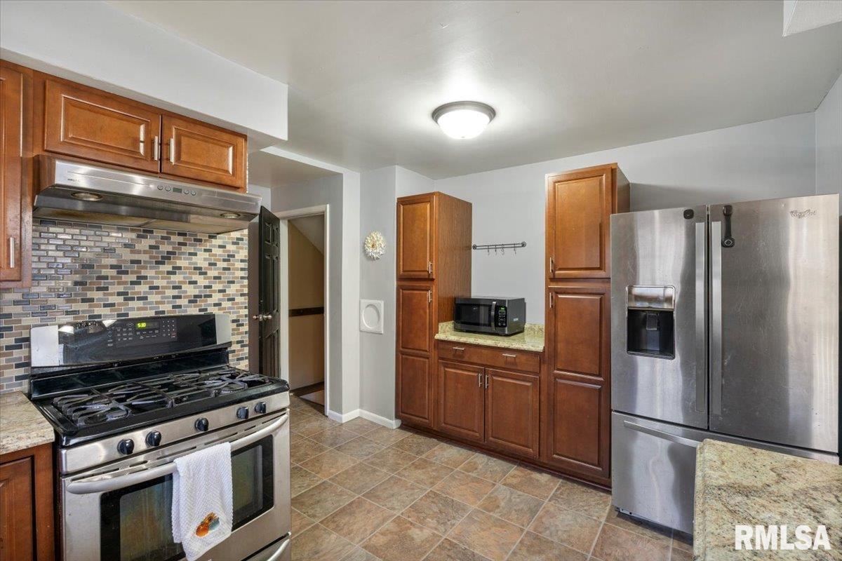 337 5th St Court Silvis, IL 61282 - Photo 27 of 42