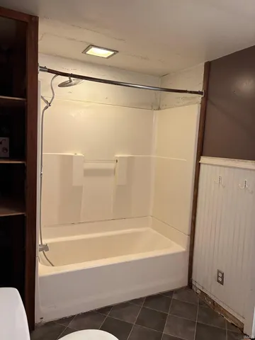 $94,900 | 120 West North A Street, Gas City, IN 46933