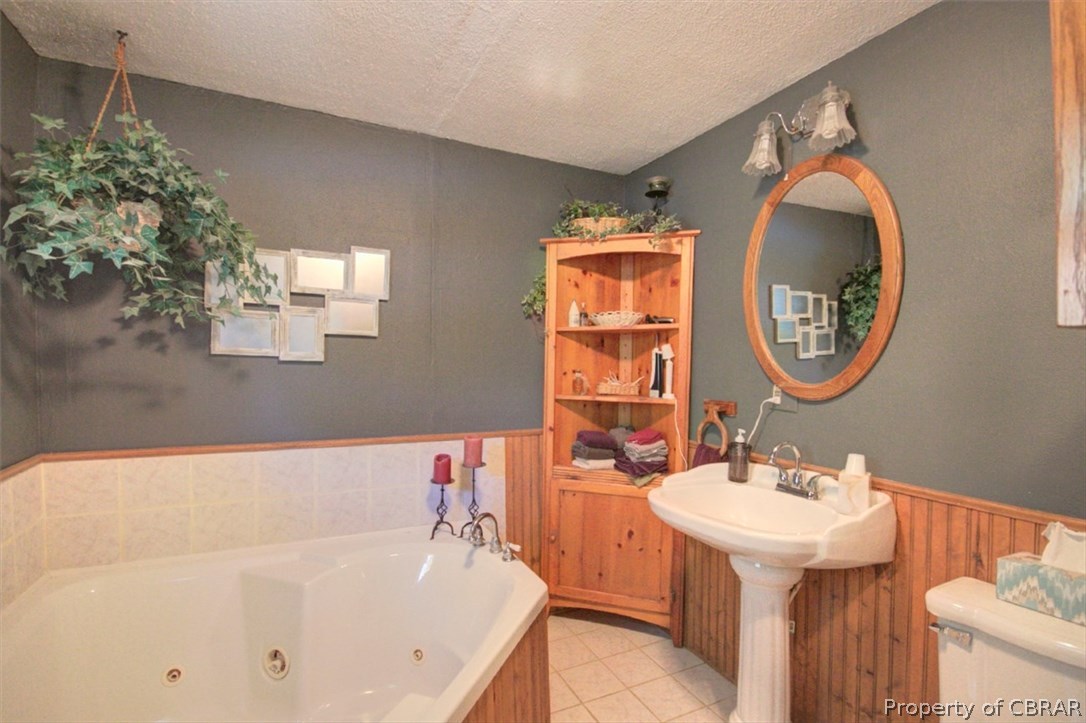 2539 Clancie Road Shacklefords, VA 23156 - Photo 14 of 27