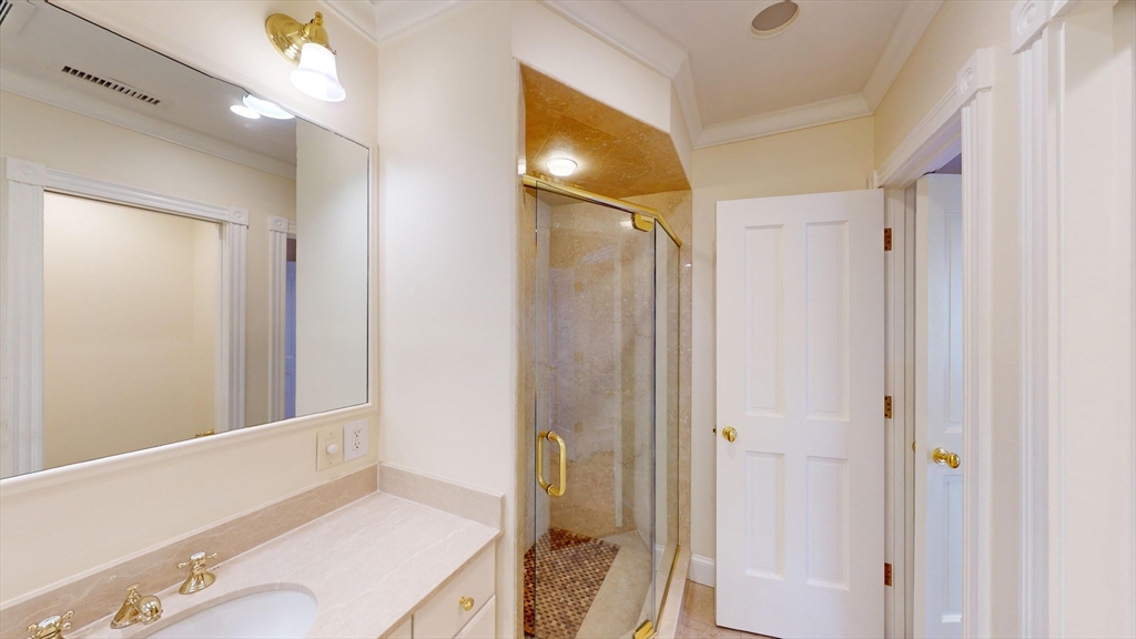 22 Beacon Street, Unit 3 Boston, MA 02108 - Photo 3 of 28 a bathroom with a tub and a sink