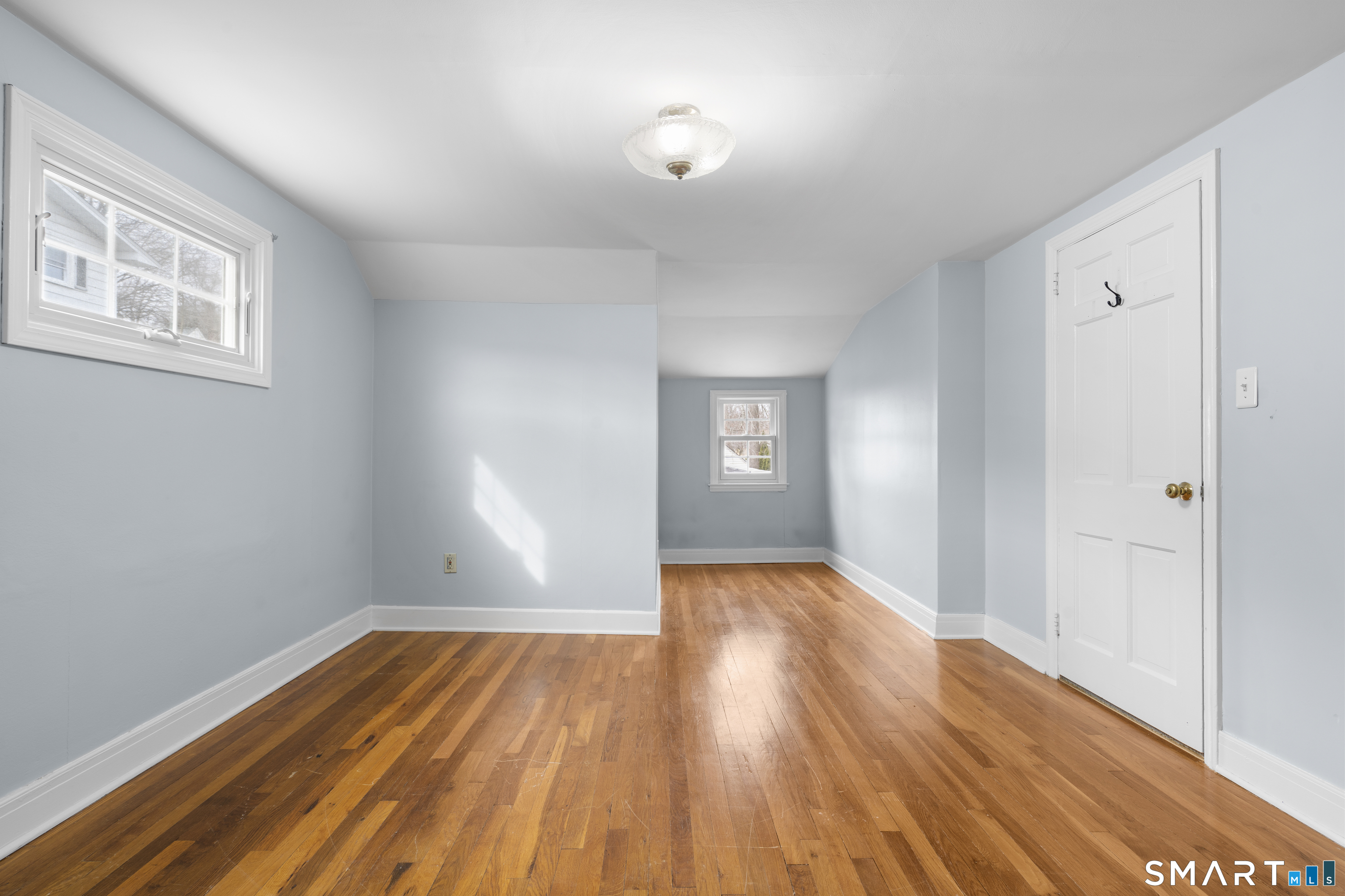 543 East Road Bristol, CT 06010 - Photo 12 of 19