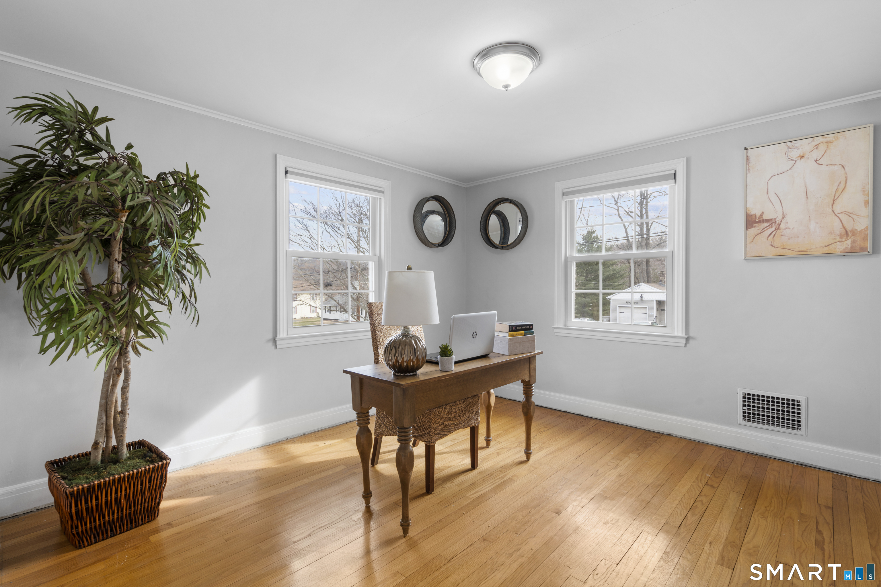 543 East Road Bristol, CT 06010 - Photo 16 of 19