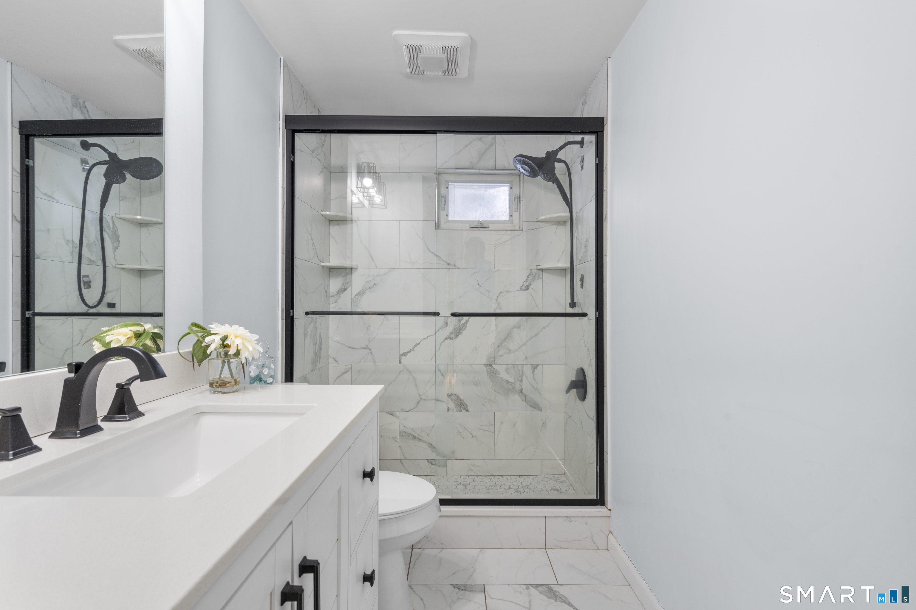 543 East Road Bristol, CT 06010 - Photo 17 of 19