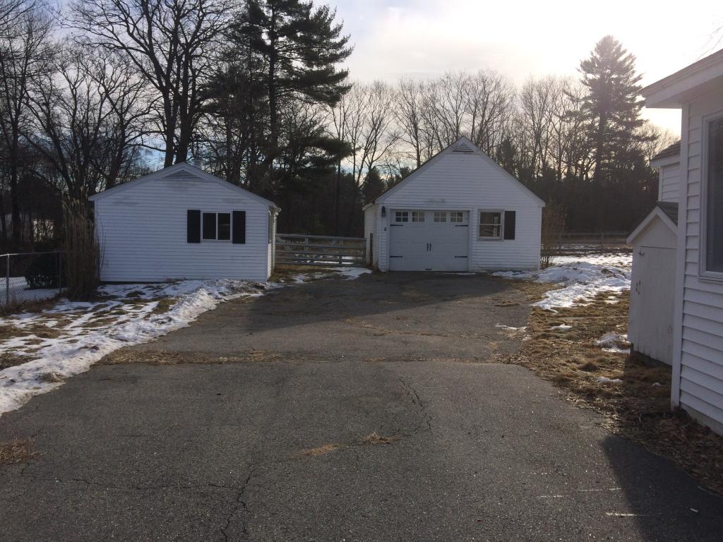 31 Green Street Rochester, NH 03868 - Photo 12 of 36