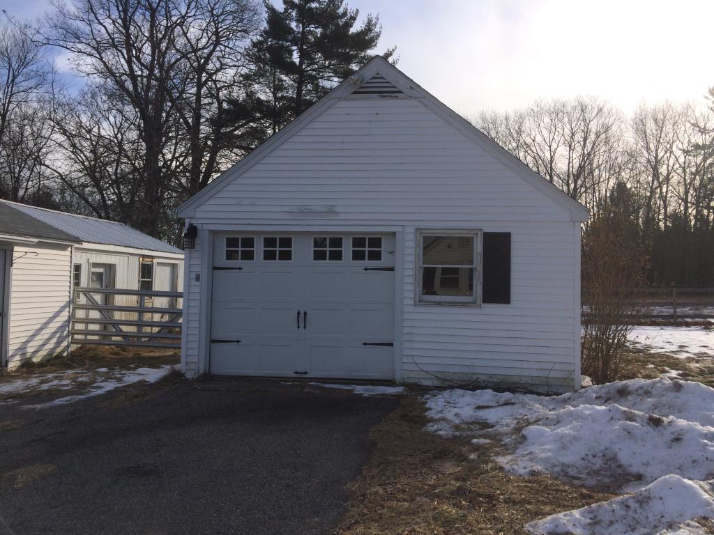 31 Green Street Rochester, NH 03868 - Photo 14 of 36