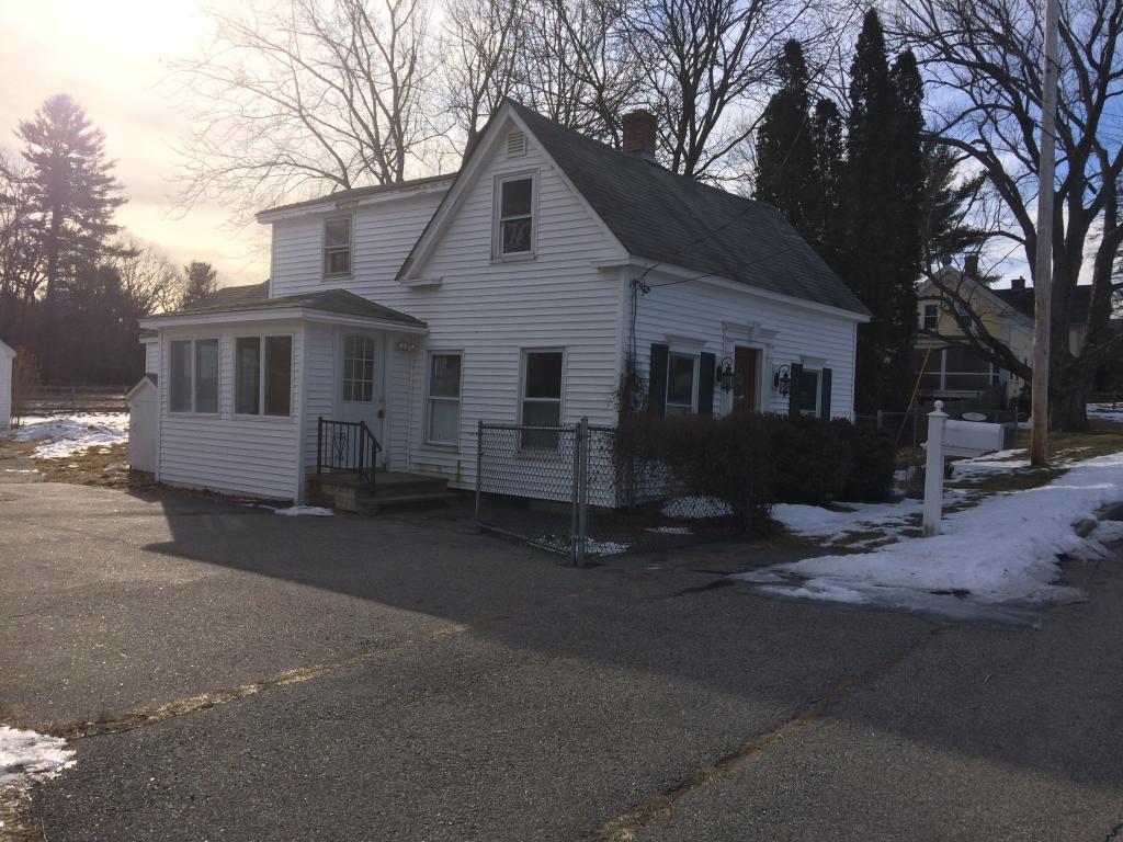 31 Green Street Rochester, NH 03868 - Photo 8 of 36