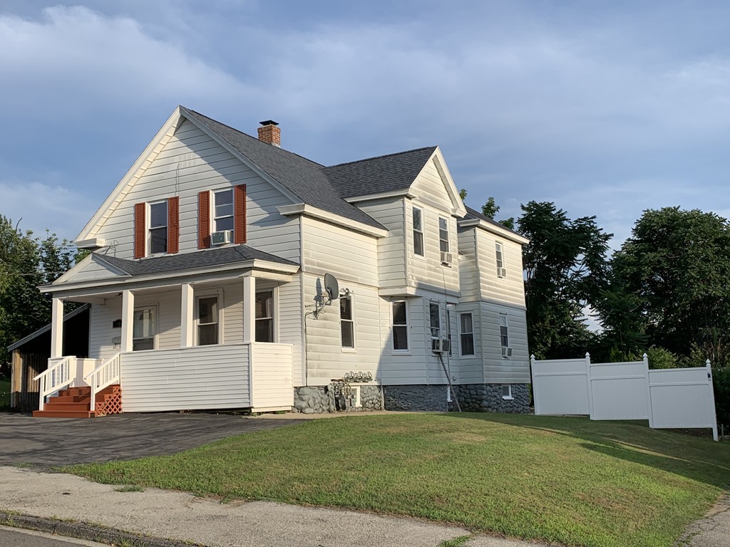 90 Fairhaven Road Worcester, MA 01606 - Photo 1 of 33 Gallery Image 1