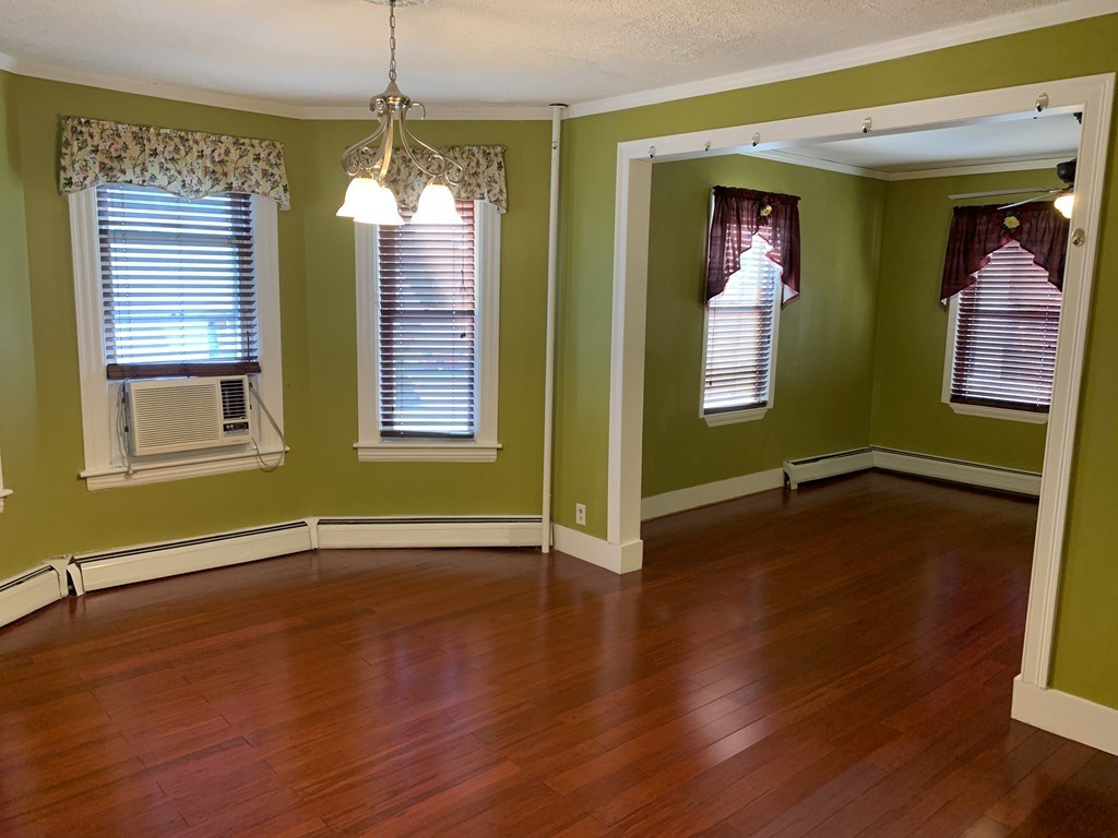 90 Fairhaven Road Worcester, MA 01606 - Photo 12 of 33 Gallery Image 12
