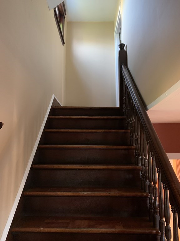 90 Fairhaven Road Worcester, MA 01606 - Photo 17 of 33 Gallery Image 17