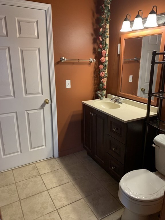90 Fairhaven Road Worcester, MA 01606 - Photo 10 of 33 Gallery Image 10