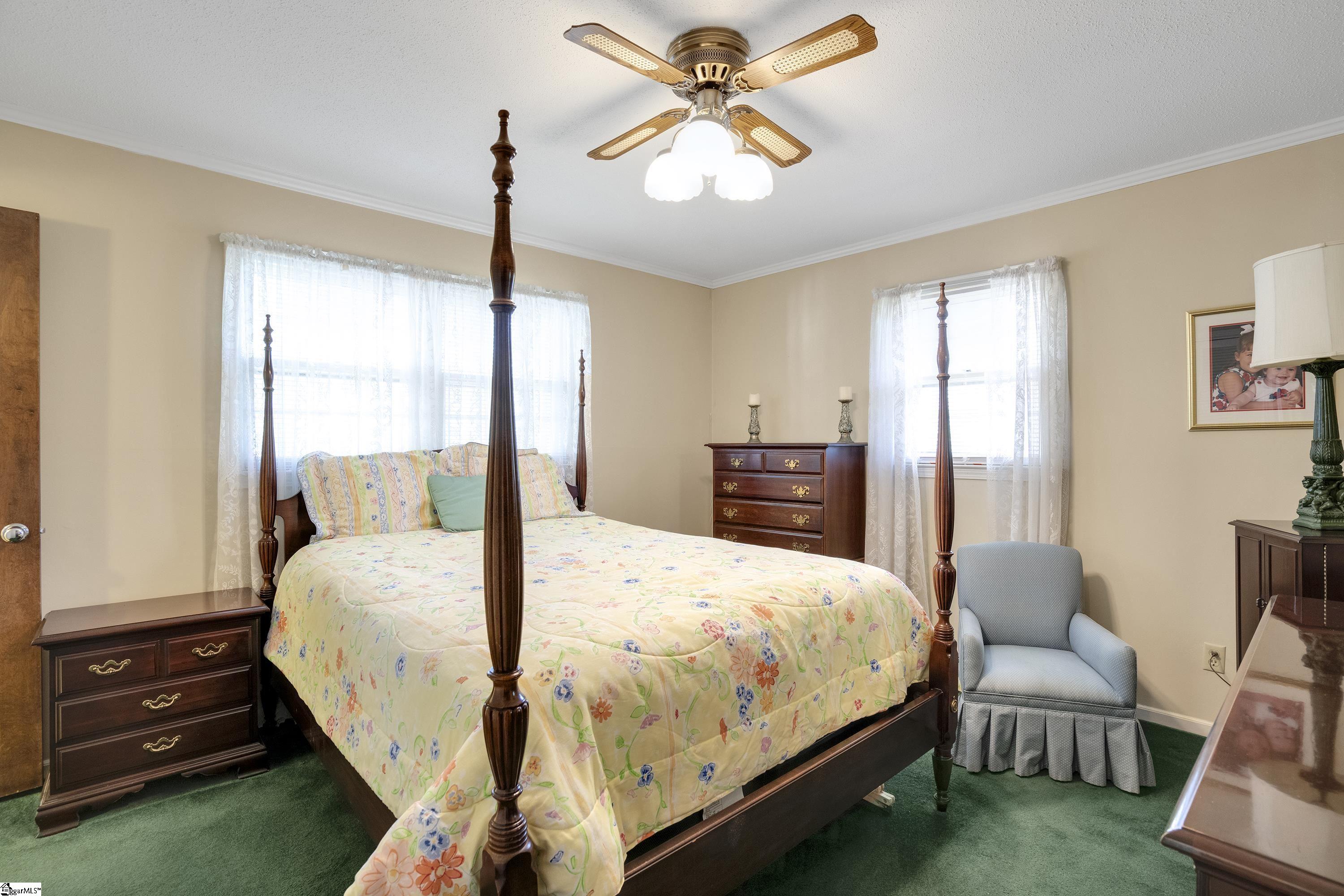 712 Parkins Mill Road Greenville, SC 29607 - Photo 11 of 20