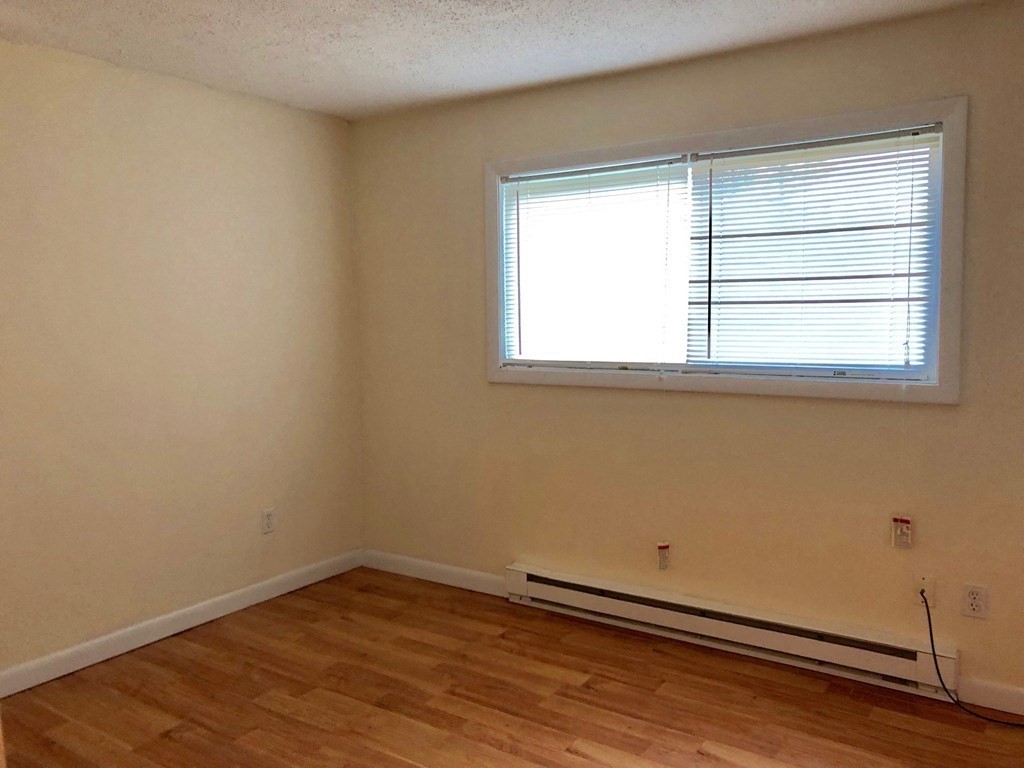 5 Turnpike Road, Unit 311 Townsend, MA 01469 - Photo 5 of 18