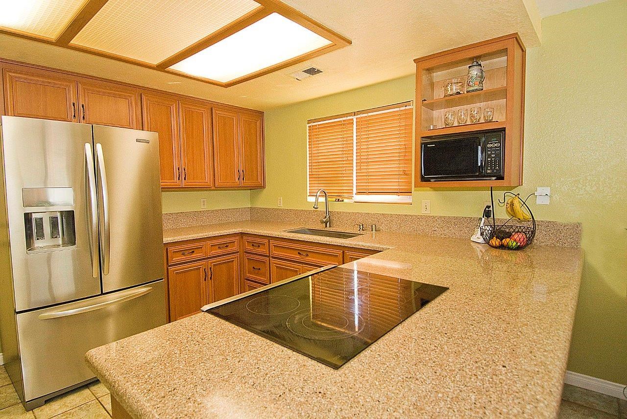 303 Lion Valley Road Escondido, CA 92027 - Photo 8 of 23 Gallery Image 8