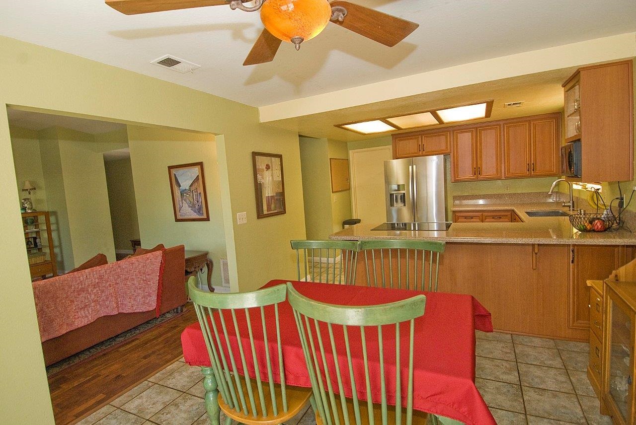 303 Lion Valley Road Escondido, CA 92027 - Photo 9 of 23 Gallery Image 9