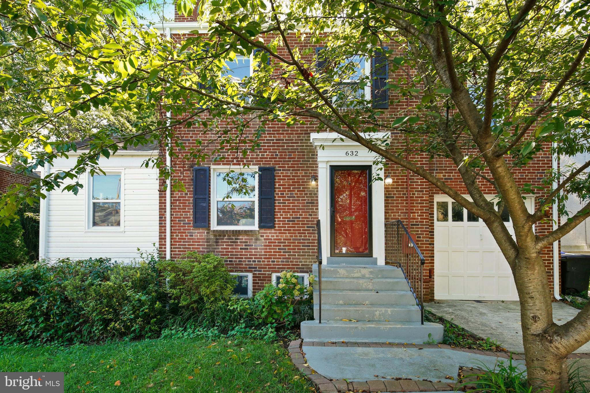 632 Wayne Avenue Silver Spring, MD 20910 - Photo 1 of 46 Gallery Image 1